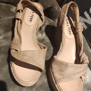 Women's Tan Wedge Sandals